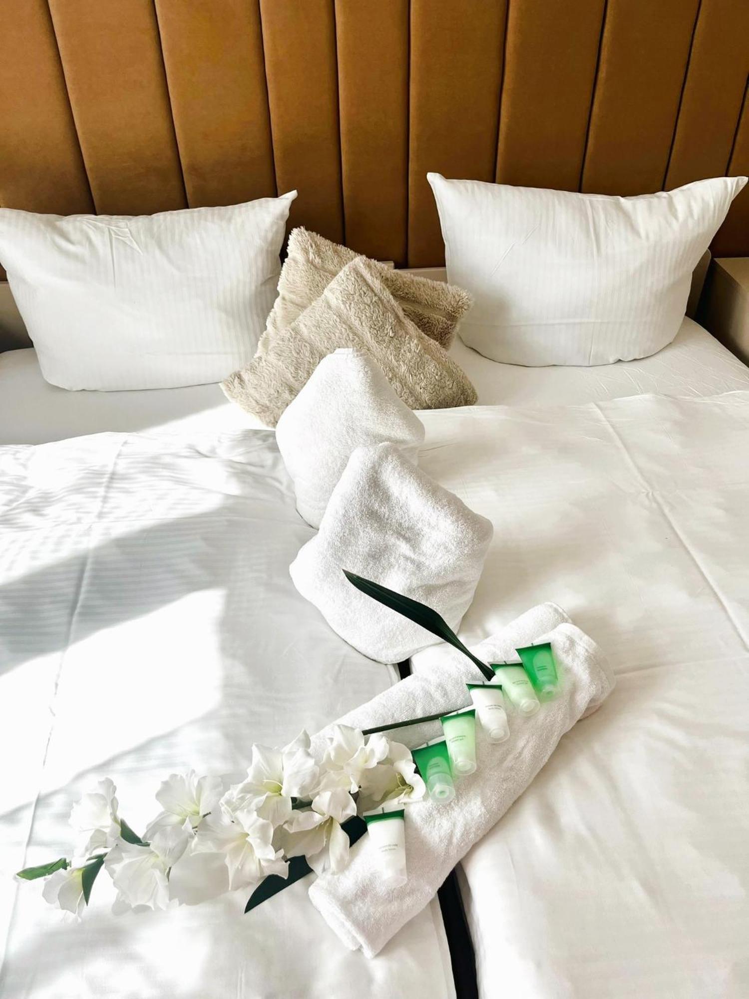 Villa Sunny Rose Bed & Breakfast Свиноуйсьце Экстерьер фото