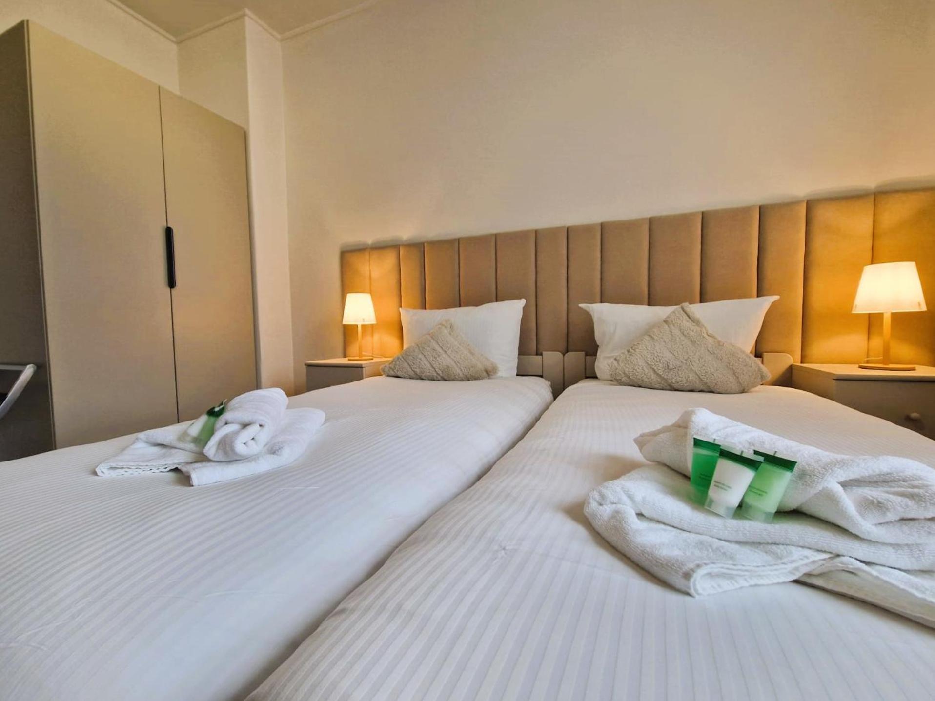 Villa Sunny Rose Bed & Breakfast Свиноуйсьце Экстерьер фото